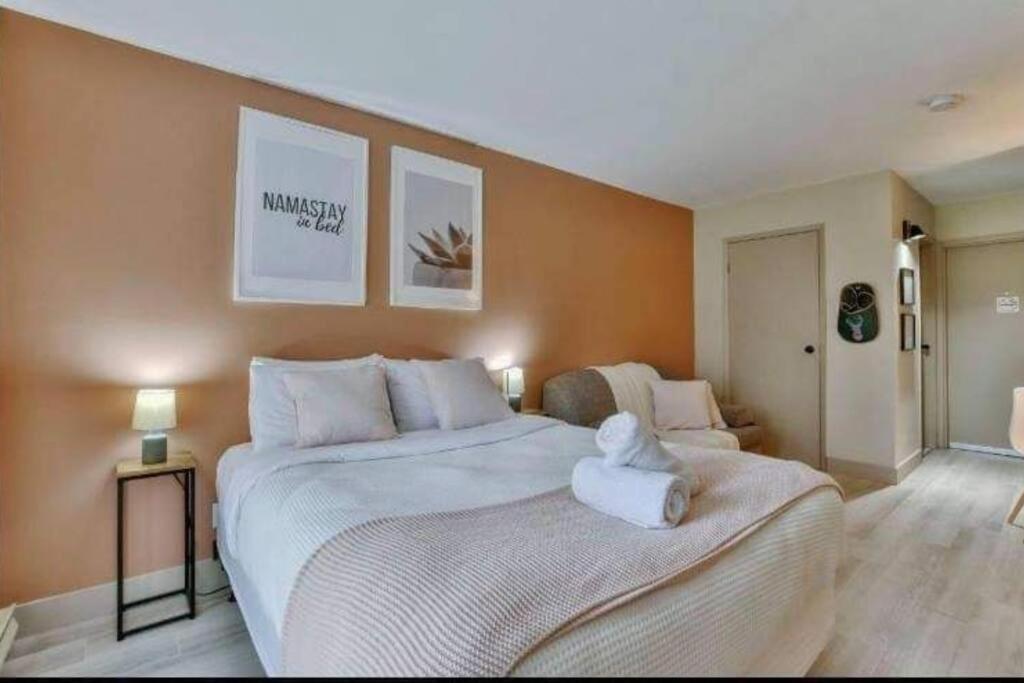 The Sunny Pastry Hotel Mont-Tremblant Ngoại thất bức ảnh
